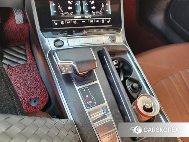 Audi A6 (C8) 2021 Белый из Кореи, фото 2