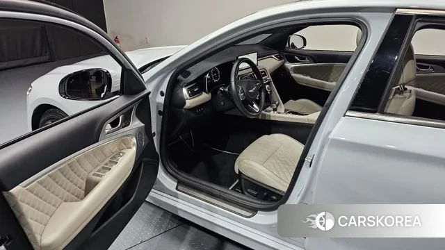 Genesis The New G70 2021 Жемчужный цвет из Кореи, фото 2