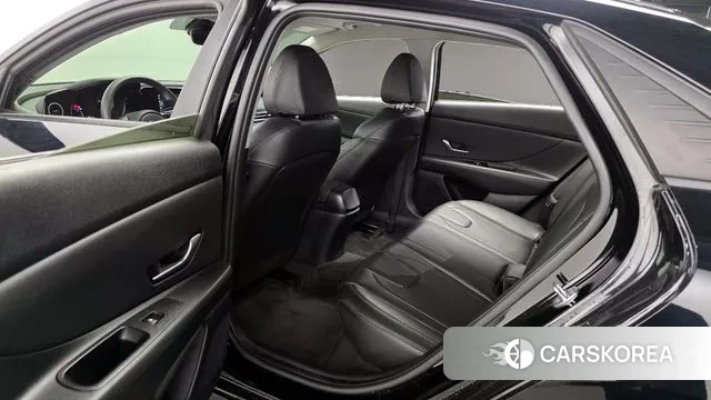 Hyundai Avante (CN7) 2022 Черный из Кореи, фото 2