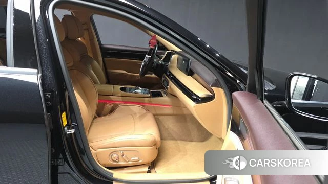 Genesis G90 (RS4) 2022 Черный из Кореи, фото 2