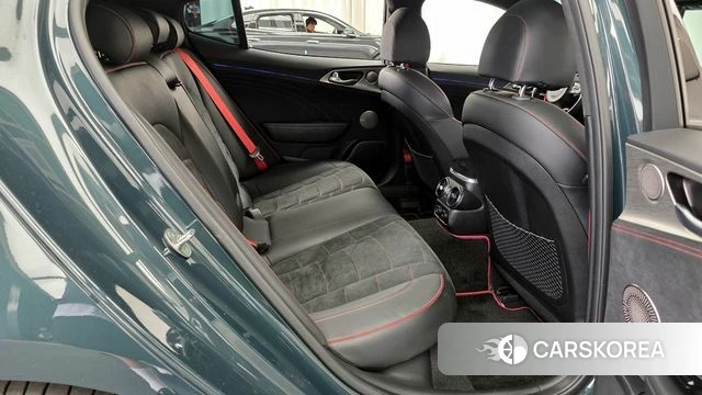 Kia Stinger Meister 2022 Темно-зеленый из Кореи, фото 2