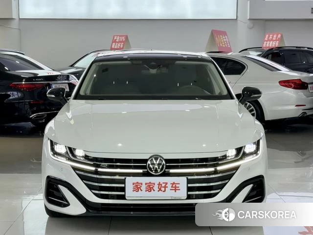 Volkswagen CC 2021 Белый из Китая, фото 2