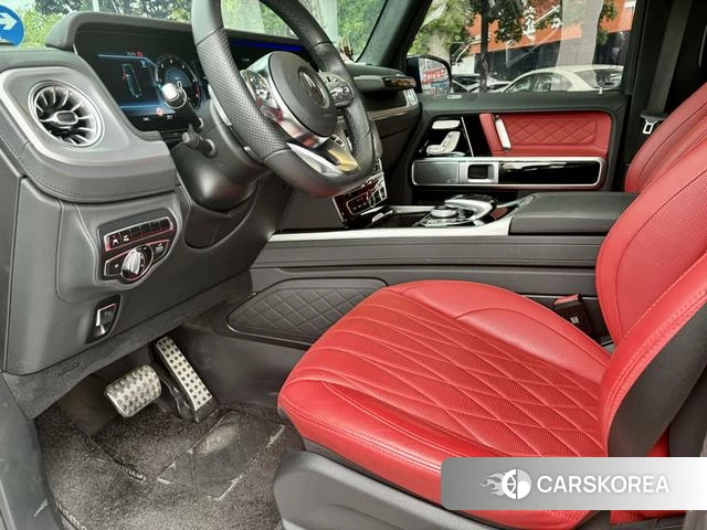 Mercedes-Benz G-class 2024 Черный из Китая, фото 2