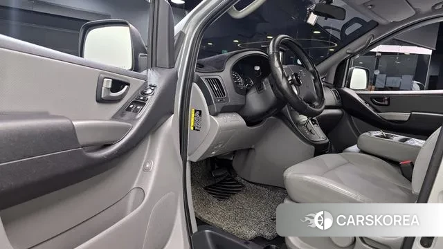 Hyundai The New Grand Starex 2020 Серебряный из Кореи, фото 2