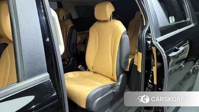 Kia Carnival 4th generation 2021 Черный из Кореи, фото 2