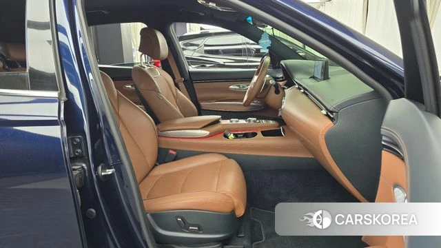 Genesis GV70 2022 Синий из Кореи, фото 2