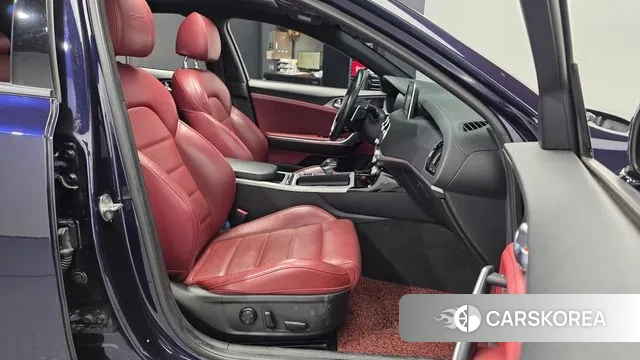 Kia Stinger 2018 Синий из Кореи, фото 2