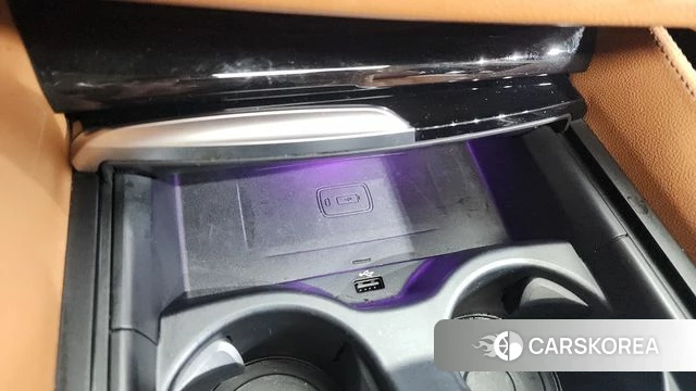 BMW 5 Series (G30) 2018 Белый из Кореи, фото 2