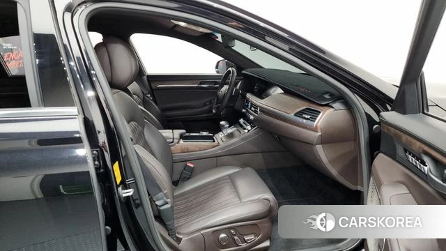 Genesis G90 2021 Черный из Кореи, фото 2