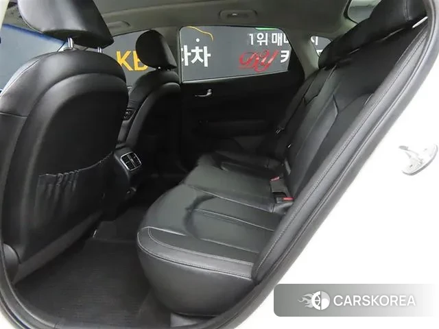 Kia The New K5 2nd generation 2018 Белый из Кореи, фото 2