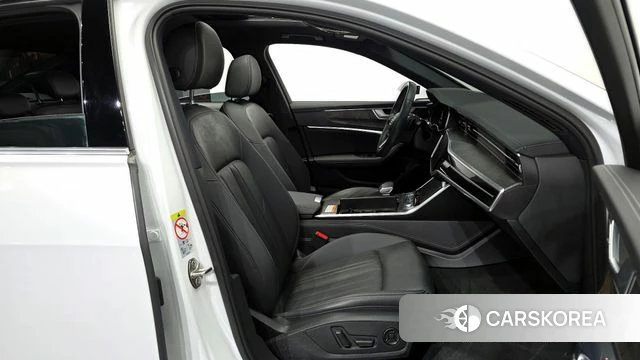 Audi A6 (C8) 2020 Белый из Кореи, фото 2