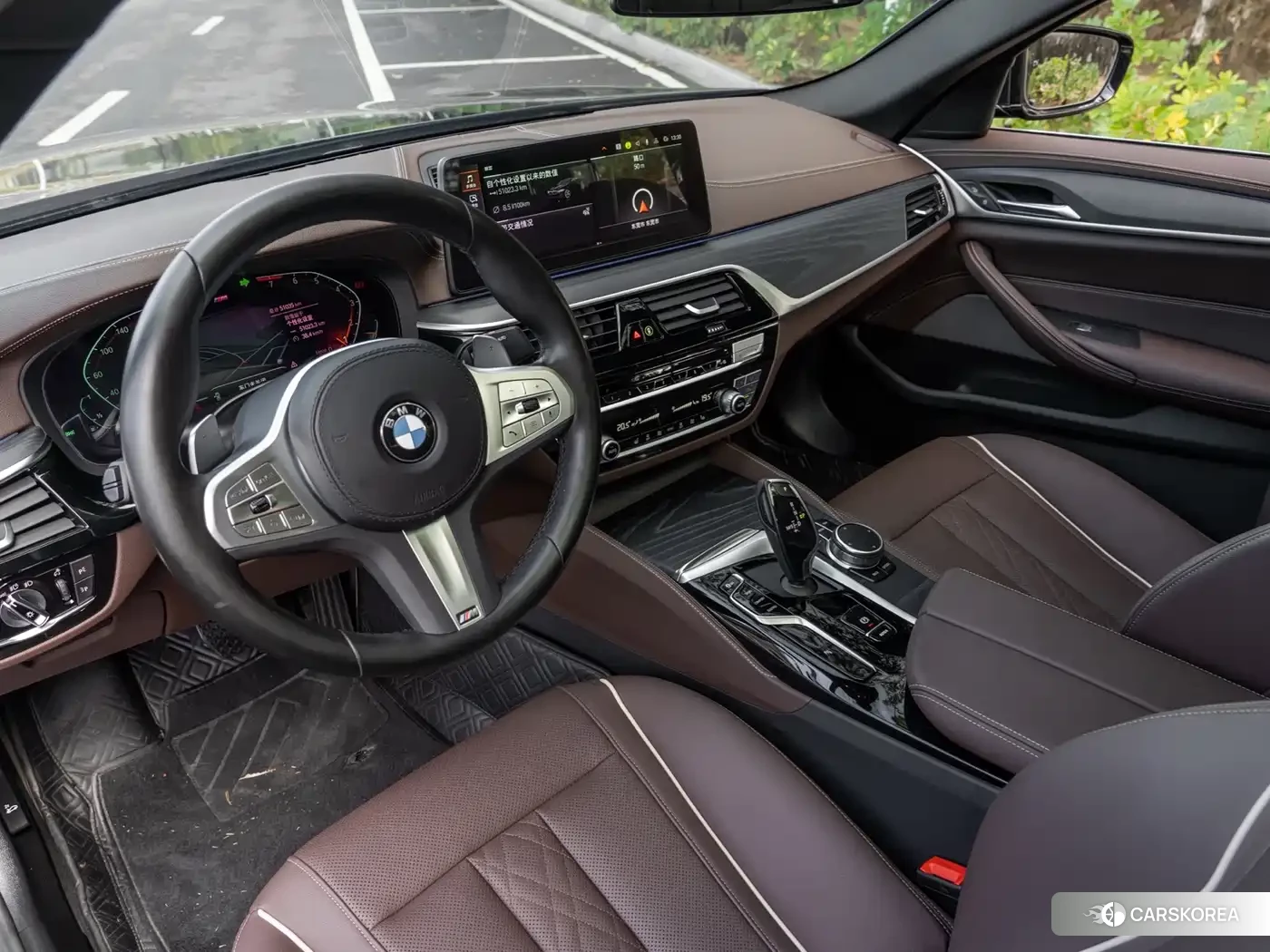 BMW 5 series 2023 Черный из Китая, фото 2