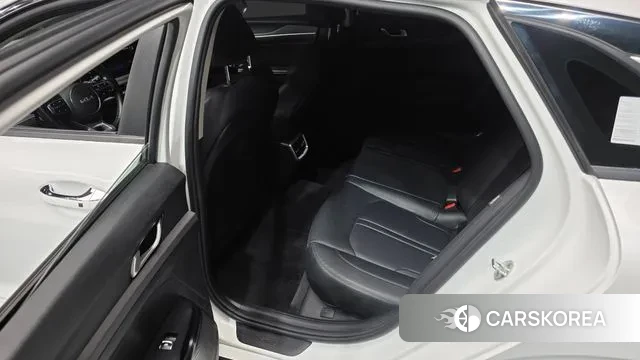 Kia K5 3rd generation 2021 Белый из Кореи, фото 2