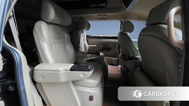 Kia The New Carnival 2019 Черный из Кореи, фото 2
