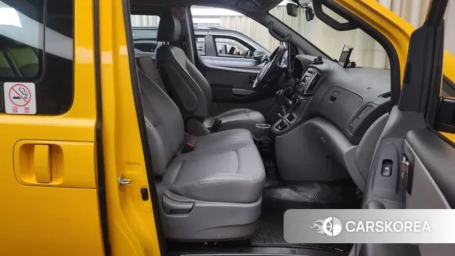 Hyundai The New Grand Starex 2019 Желтый из Кореи, фото 2