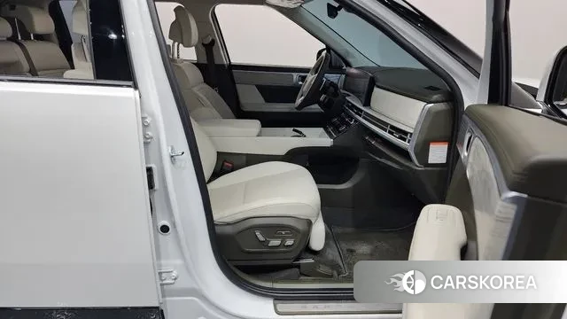 Hyundai Santa Fe (MX5) 2023 Белый из Кореи, фото 2