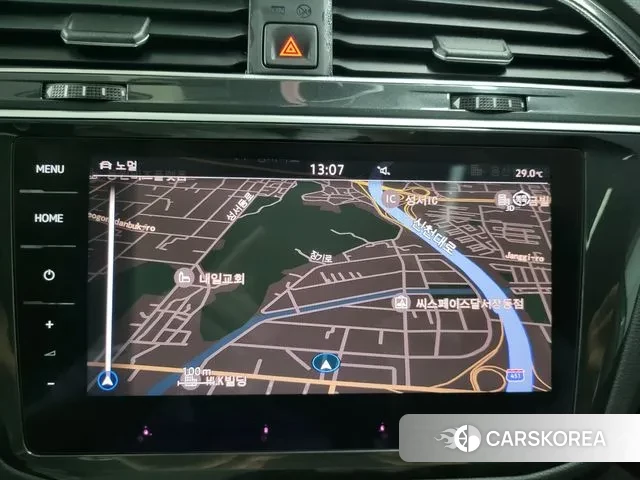 Volkswagen Tiguan second Generation 2021 Белый из Кореи, фото 2