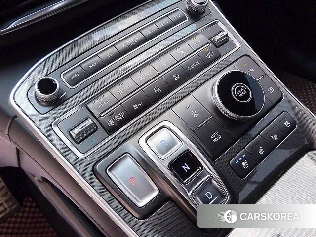 Hyundai The New Santa Fe 2023 Белый из Кореи, фото 2