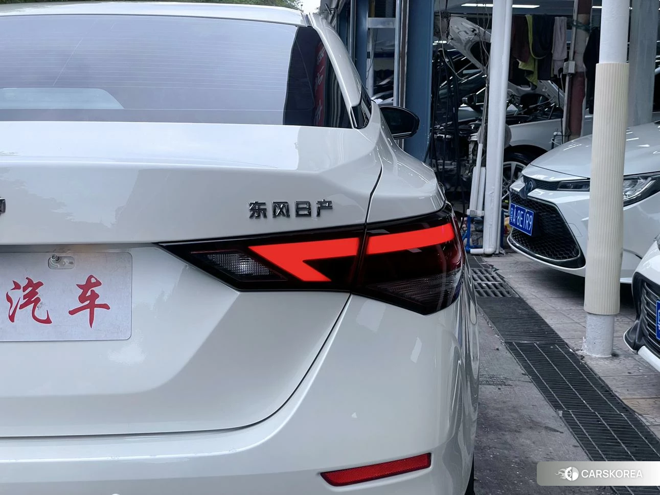 Nissan Xuan Yi 2021 Белый из Китая, фото 2