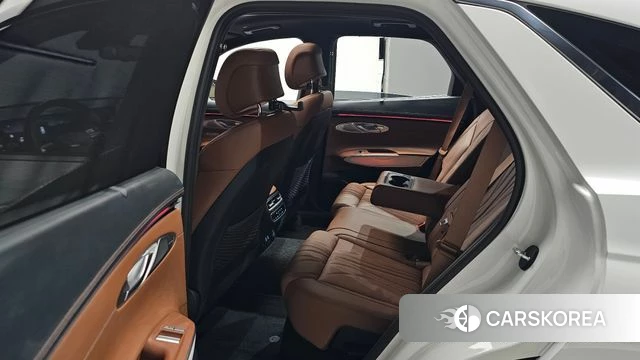 Genesis GV70 2024 Белый из Кореи, фото 2