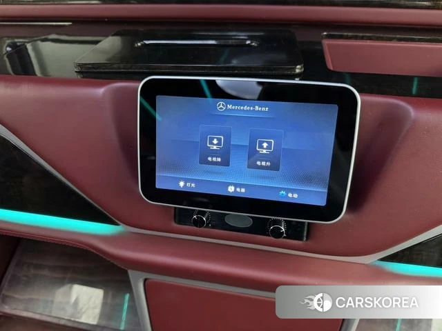 Toyota Hiace 2023 Черный из Китая, фото 2