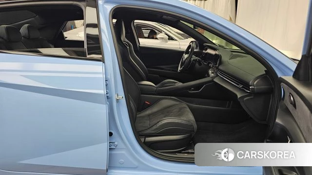 Hyundai Avante (CN7) 2022 Небесно-голубой из Кореи, фото 2