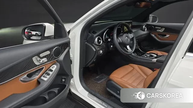 Mercedes-Benz GLC-Class X253 2018 Белый из Кореи, фото 2