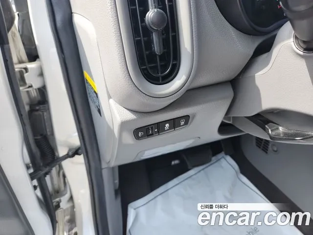 Kia Morning Urban (JA) 2021 Серебряный из Кореи, фото 2