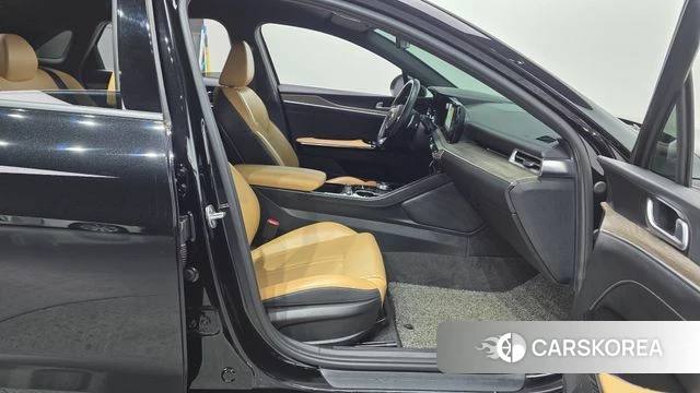 Kia K5 3rd generation 2020 Черный из Кореи, фото 2