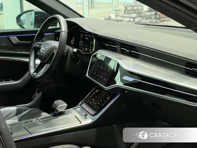 Audi A6L 2022 Темно-серый из Китая, фото 2