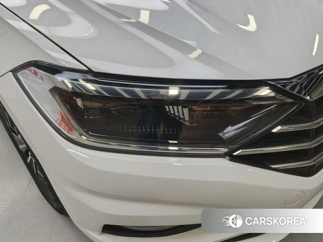 Volkswagen Sagitar 2021 Белый из Китая, фото 2