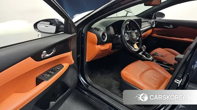 Kia The New K3 2nd generation 2021 Синий из Кореи, фото 2