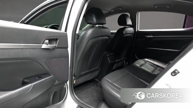 Hyundai The New Avante AD 2019 Белый из Кореи, фото 2