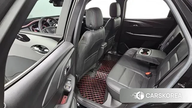 Chevrolet (GM Daewoo) Trailblazer 2021 Черный из Кореи, фото 2