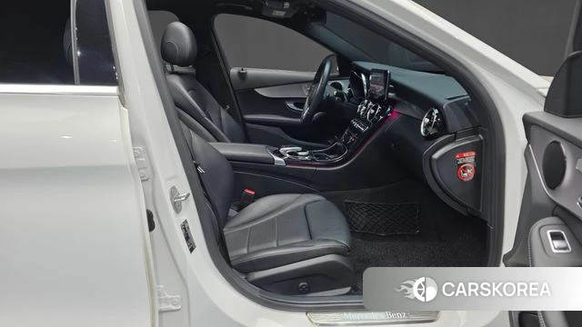 Mercedes-Benz C-Class W205 2020 Белый из Кореи, фото 2