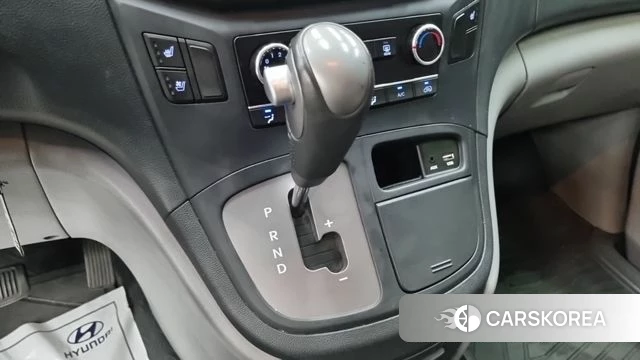 Hyundai The New Grand Starex 2020 Серебряный из Кореи, фото 2