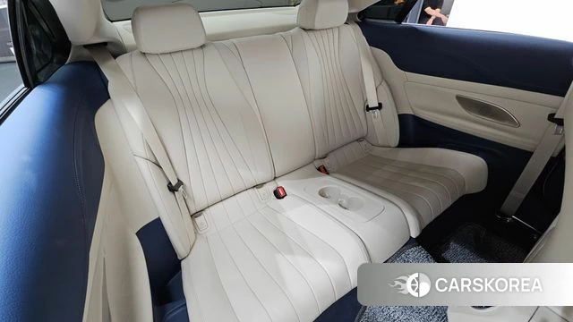 Mercedes-Benz E-Class W213 2022 Белый из Кореи, фото 2