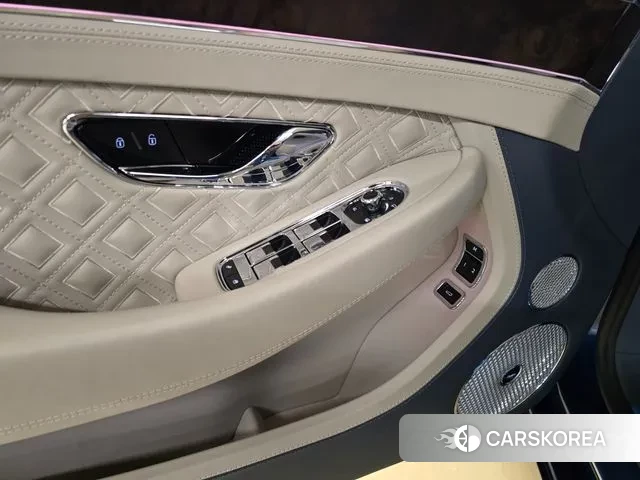 Bentley Continental GT 3rd Generation 2022 Синий из Кореи, фото 2