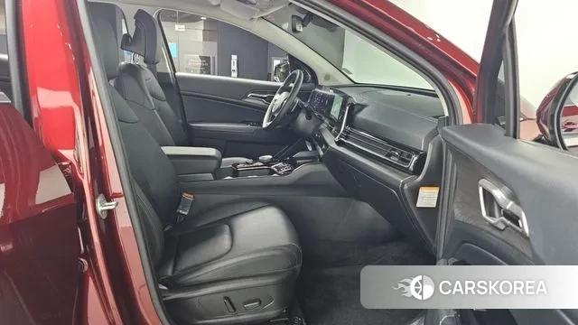 Kia Sportage 5th Generation Hybrid 2021 Красный из Кореи, фото 2