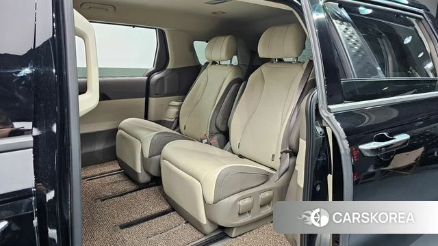 Kia Carnival 4th generation 2023 Черный из Кореи, фото 2