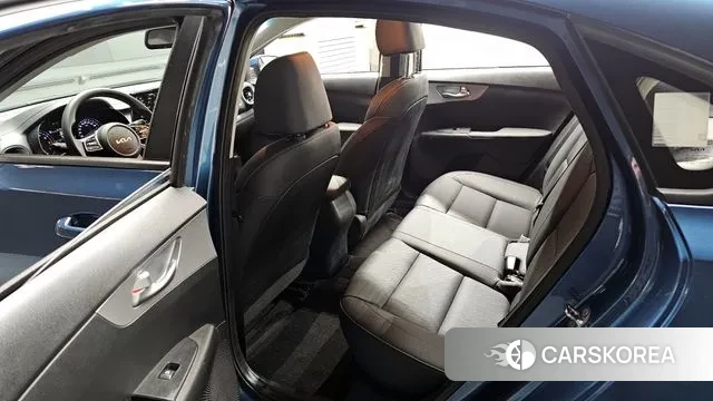 Kia The New K3 2nd generation 2021 Синий из Кореи, фото 2