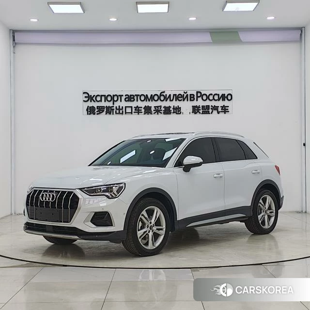 Audi Q3 2022 Белый из Китая, фото 2
