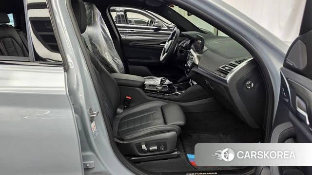 BMW X4 (G02) 2022 Цвет галактики из Кореи, фото 2