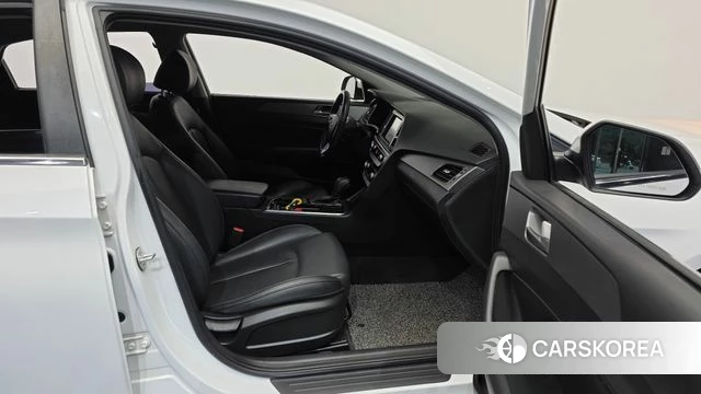 Hyundai Sonata New Rise 2018 Белый из Кореи, фото 2