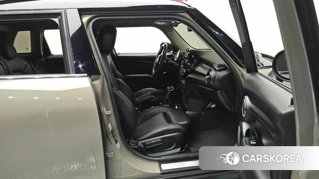 Mini Cooper 2019 Серый из Кореи, фото 2