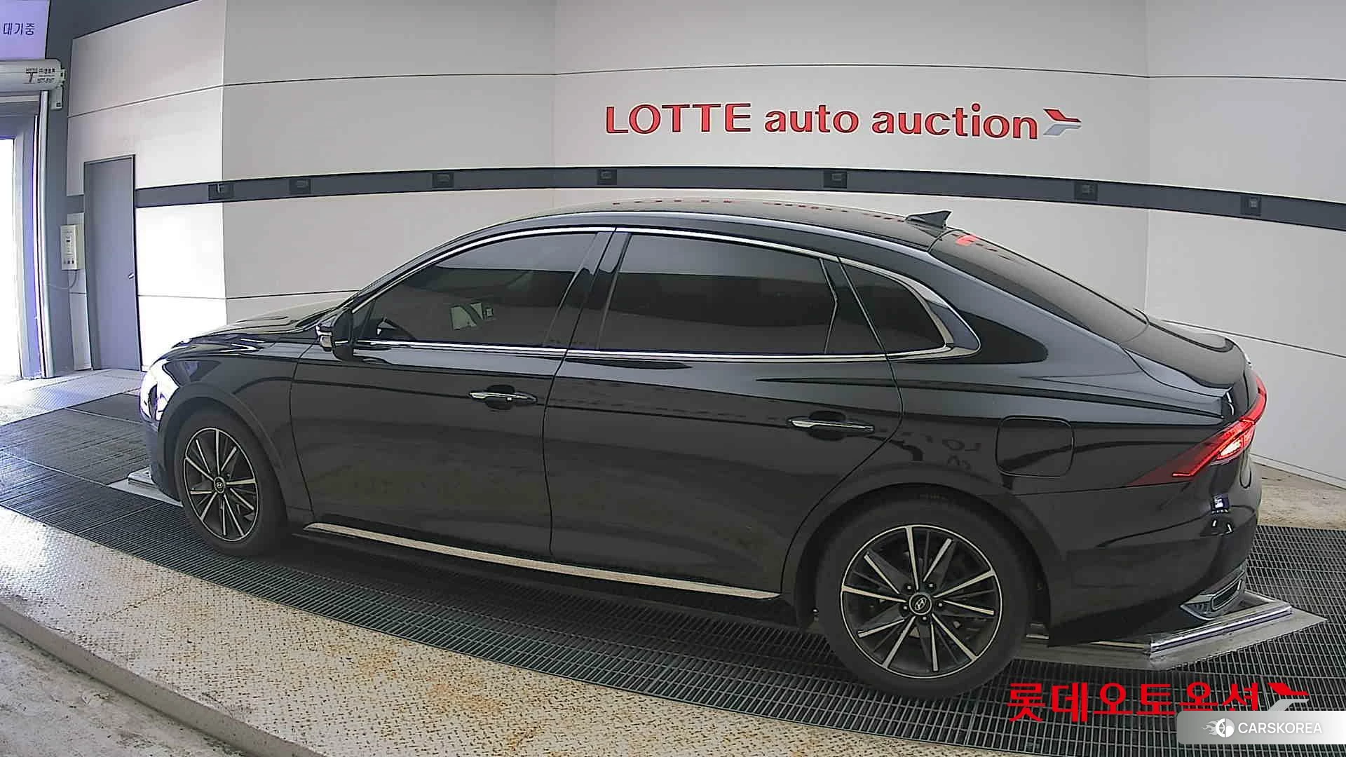 Hyundai Grandeur 2020 Midnight Black из Кореи, фото 2
