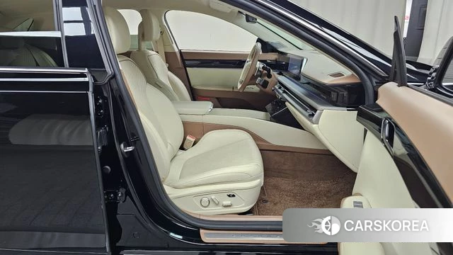 Hyundai Grandeur (GN7) 2023 Черный из Кореи, фото 2