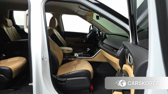 Kia Carnival 4th generation 2023 Белый из Кореи, фото 2