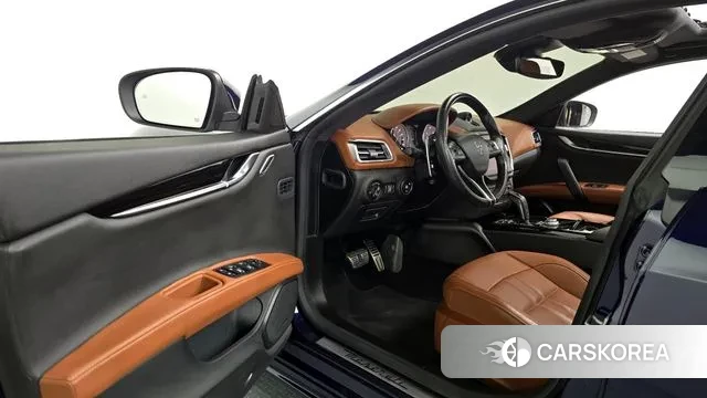 Maserati Ghibli 2021 Синий из Кореи, фото 2