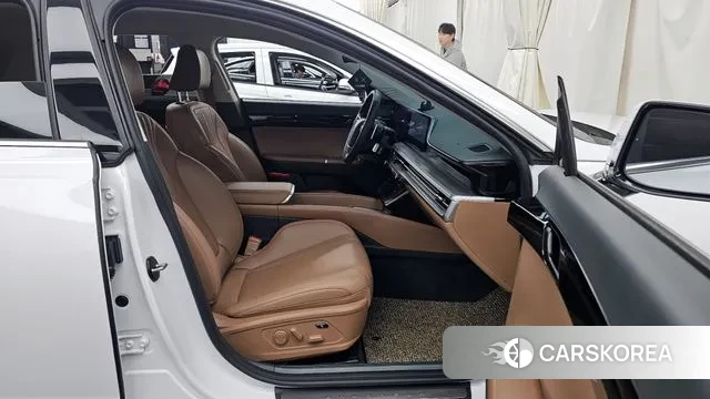 Hyundai Grandeur (GN7) 2023 Белый из Кореи, фото 2